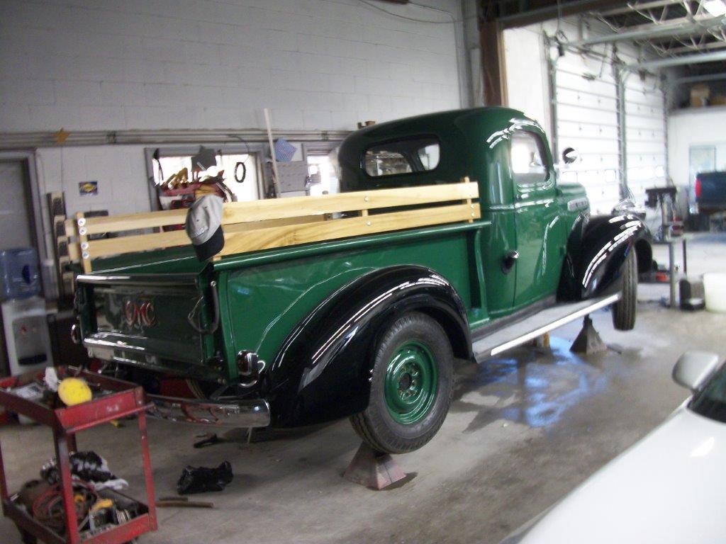 Breathing New Life into Classic Trucks: From Authentic Parts to Value Appreciation